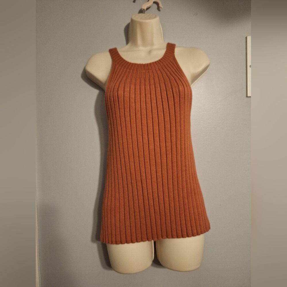 Ribbed Knit Sleeveless Kint Tank